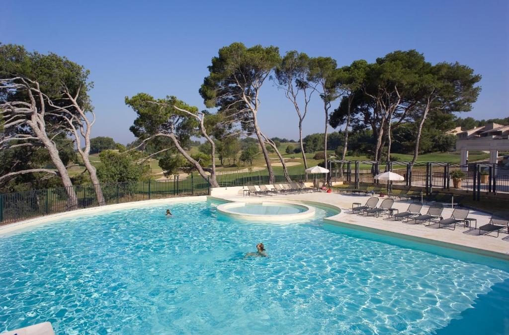 Madame Vacances Residence Provence Country Club Saumane-de-Vaucluse Kamer foto